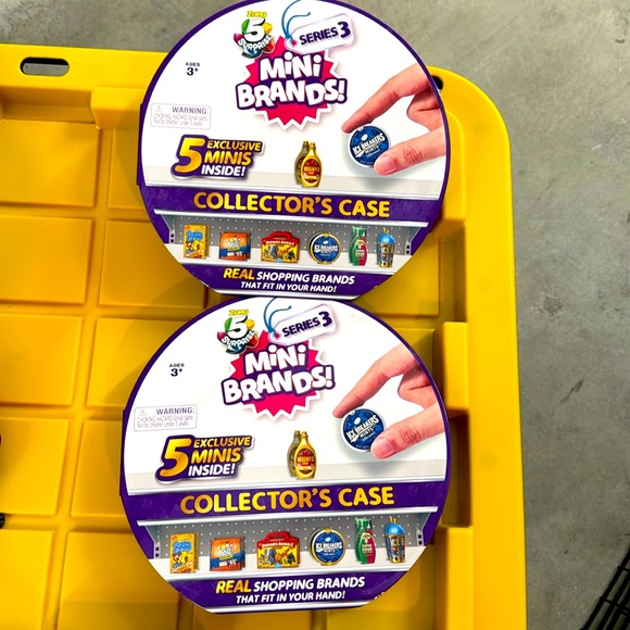 2 Brand new Mini Brands Collector’s Case Series 3 - Picture 1 of 3